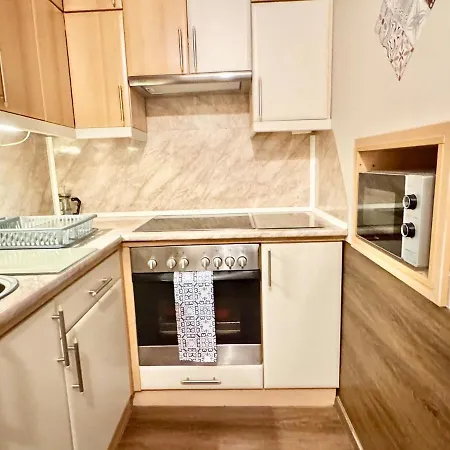 T27 Free Parking דירה *